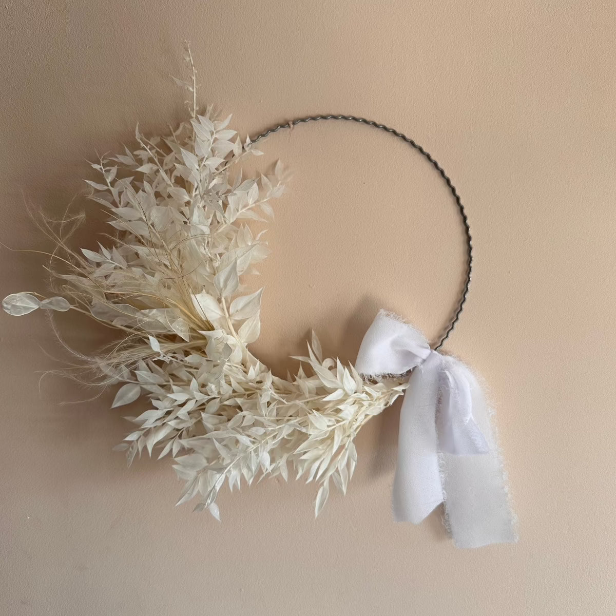White Mini Wreath - short ribbon